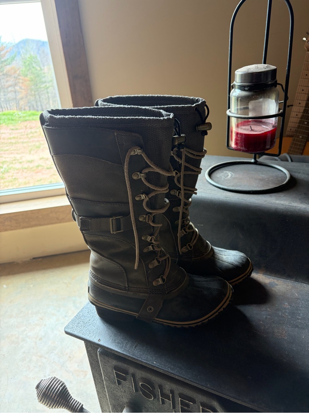 Sorel Women's Black Lace-Up Mid-Calf Boots